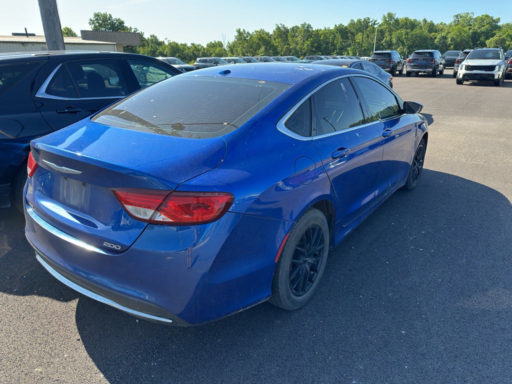 2015 Chrysler 200 Limited