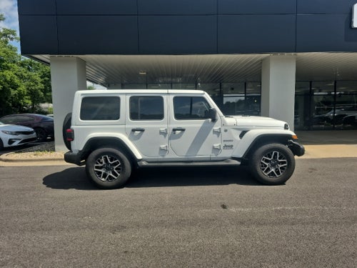 2024 Jeep Wrangler Sahara