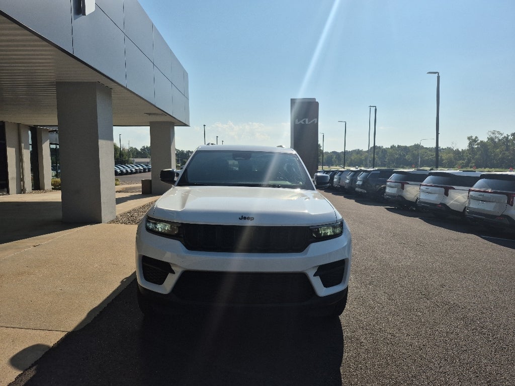 2025 Jeep Grand Cherokee Altitude