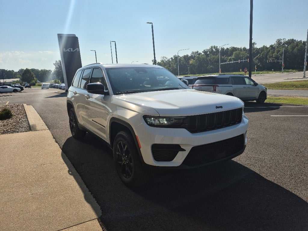 2025 Jeep Grand Cherokee Altitude