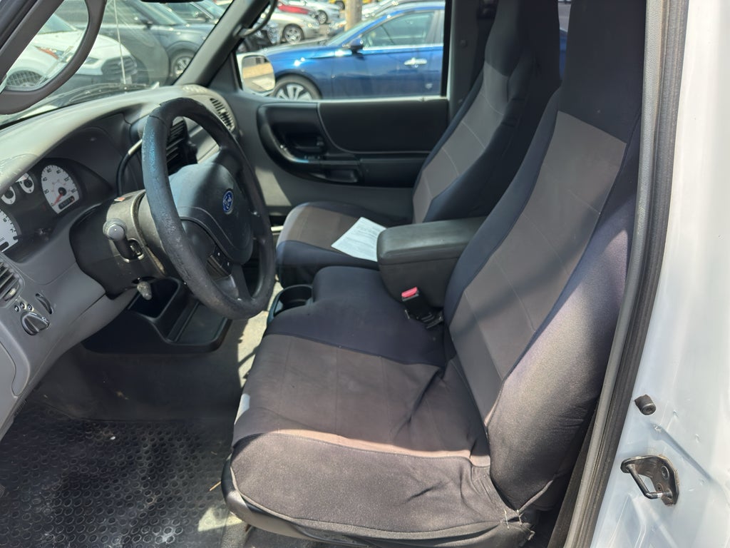 2004 Ford Ranger Base