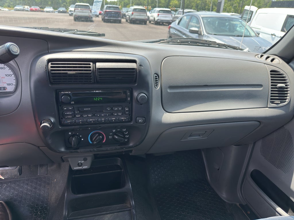 2004 Ford Ranger Base