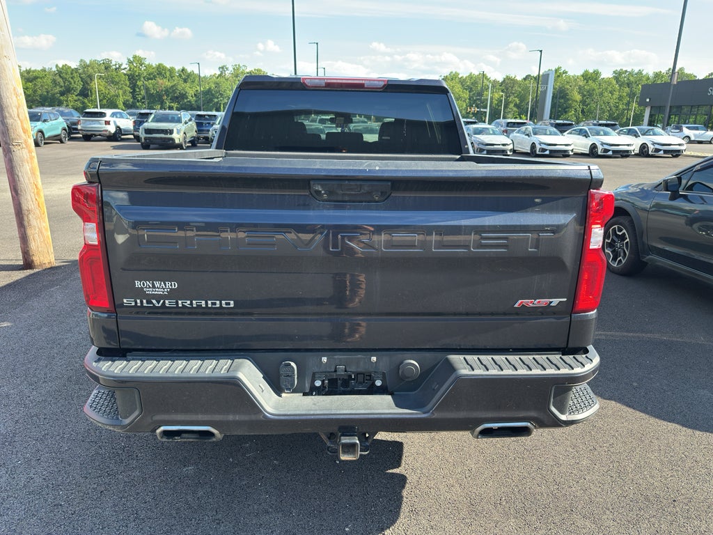 2022 Chevrolet Silverado RST