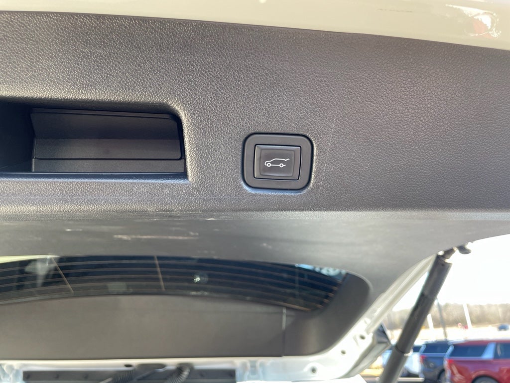 2024 GMC Acadia FWD Denali