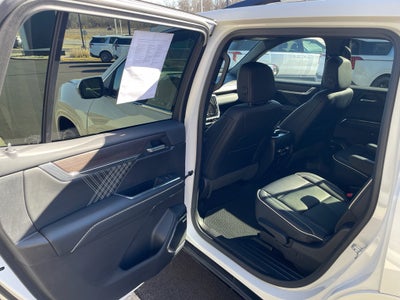 2024 GMC Acadia FWD Denali