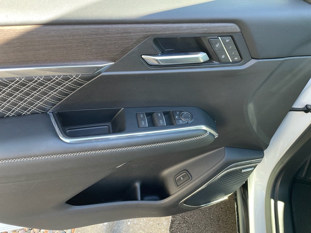 2024 GMC Acadia FWD Denali