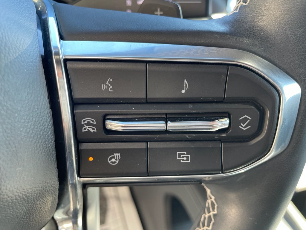 2024 GMC Acadia FWD Denali