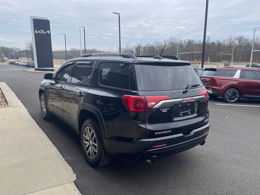 2017 GMC Acadia SLE