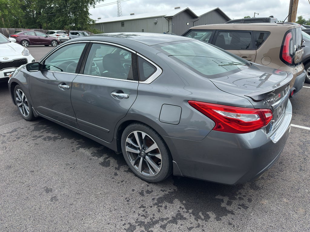 2016 Nissan Altima 2.5 SR