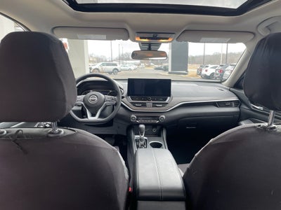 2025 Nissan Altima SV