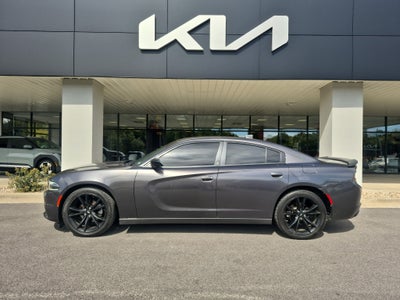 2017 Dodge Charger SXT