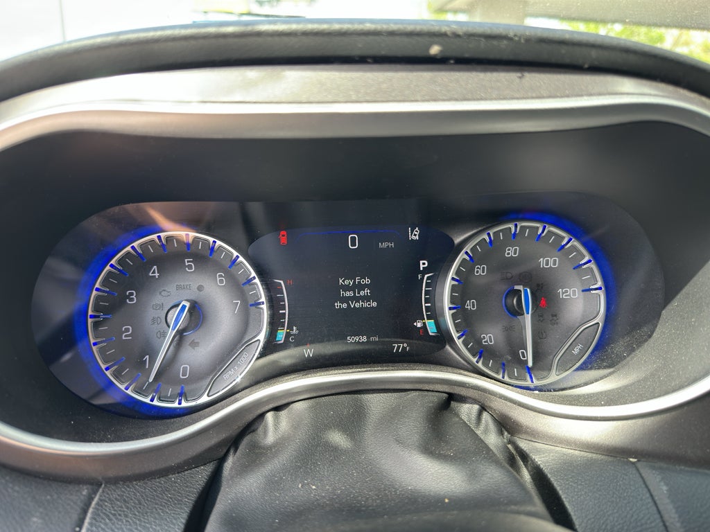 2024 Chrysler Pacifica Touring L