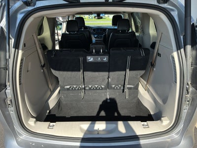 2020 Chrysler Voyager LXI