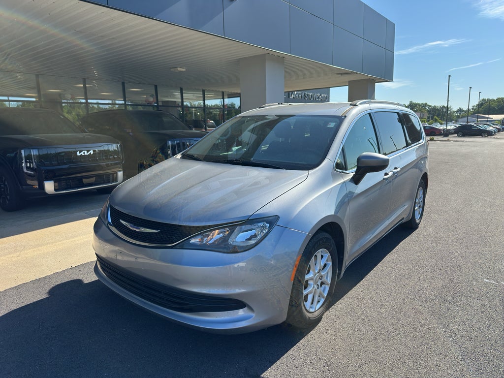 2020 Chrysler Voyager LXI