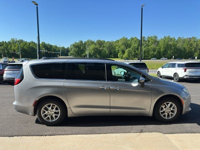 2020 Chrysler Voyager LXI