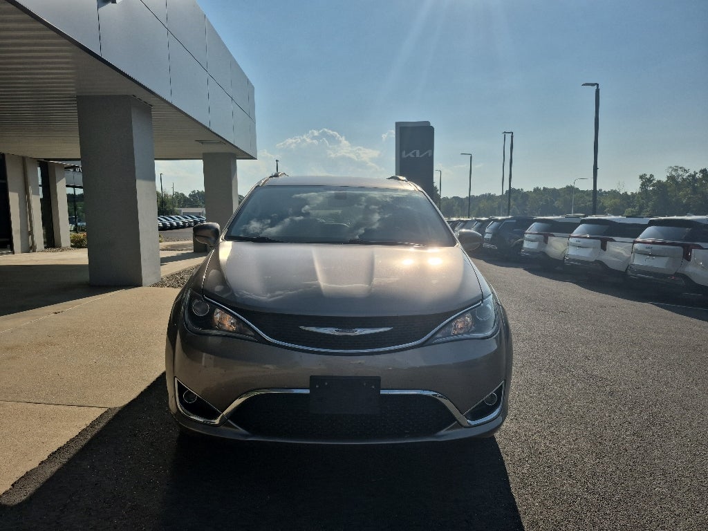 2018 Chrysler Pacifica Touring L Plus