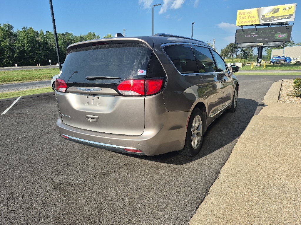 2018 Chrysler Pacifica Touring L Plus