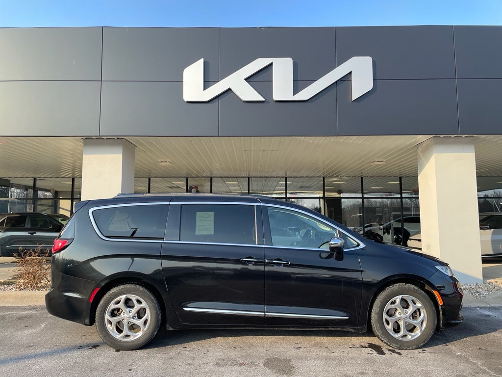 2022 Chrysler Pacifica Limited