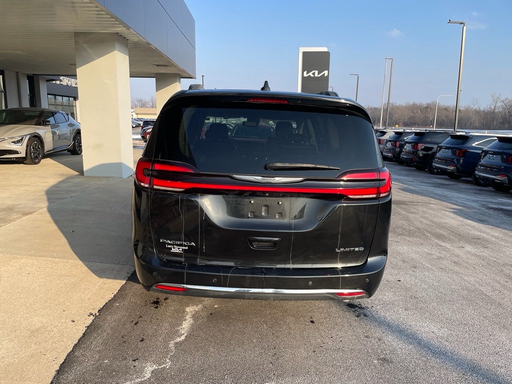 2022 Chrysler Pacifica Limited