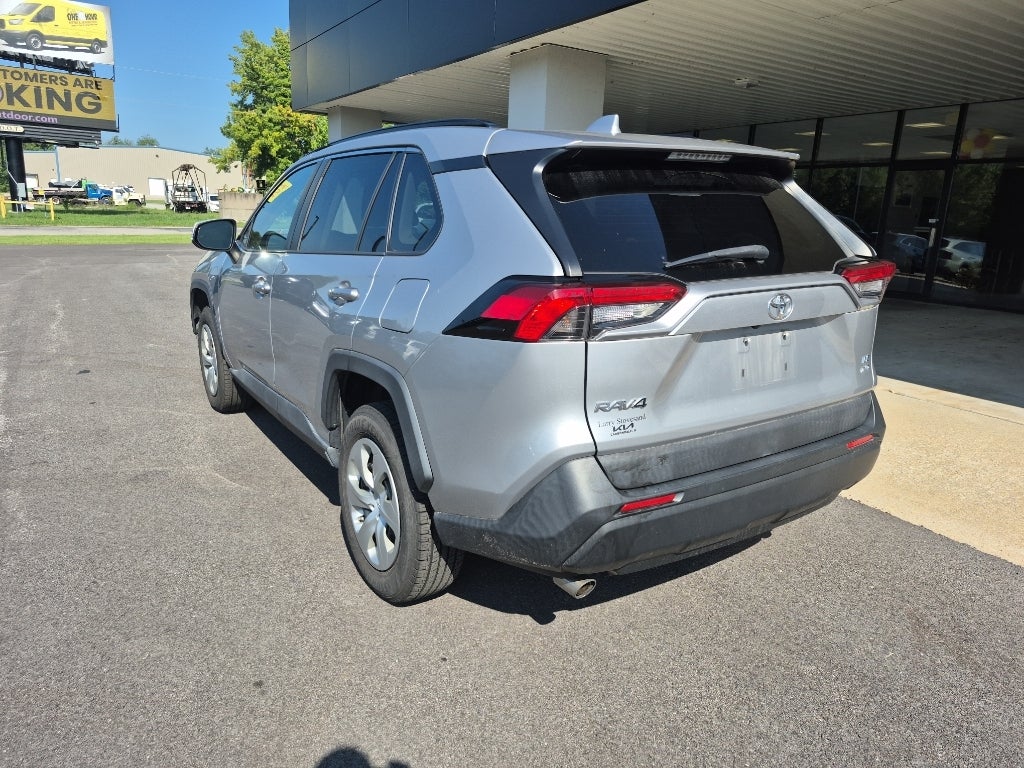 2019 Toyota RAV4 LE