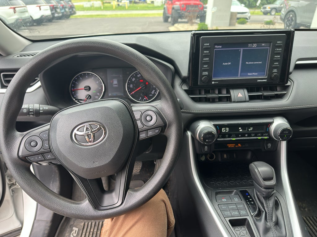 2020 Toyota RAV4 XLE