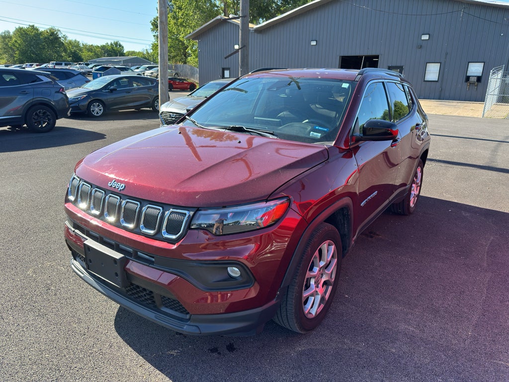 2022 Jeep Compass Latitude Lux