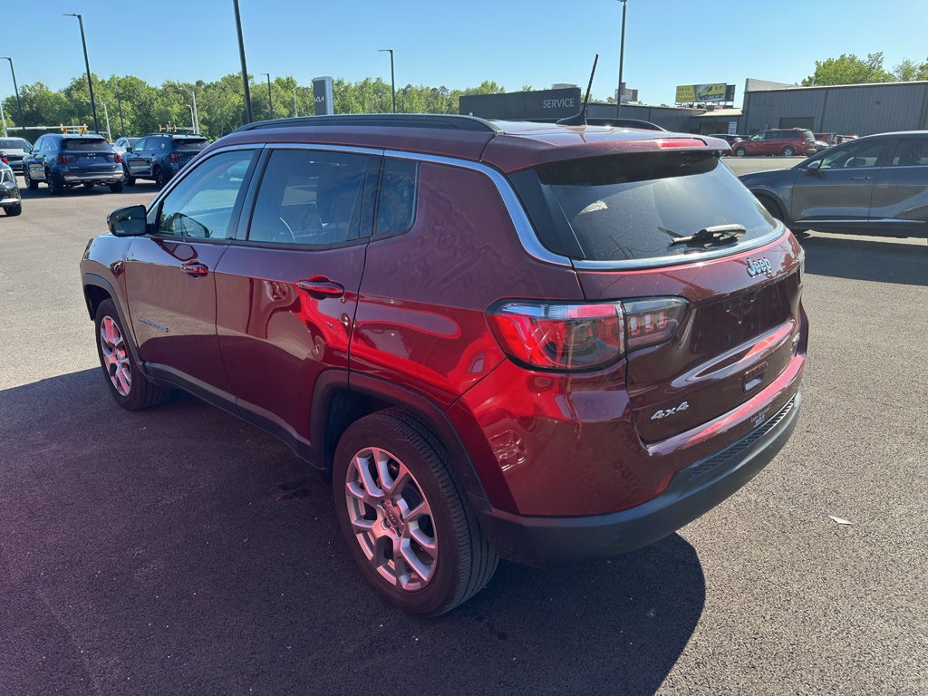 2022 Jeep Compass Latitude Lux