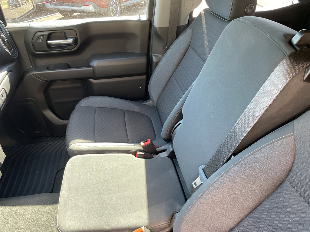 2022 Chevrolet Silverado Custom Trail Boss