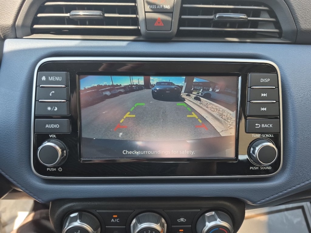 2025 Nissan Versa SV
