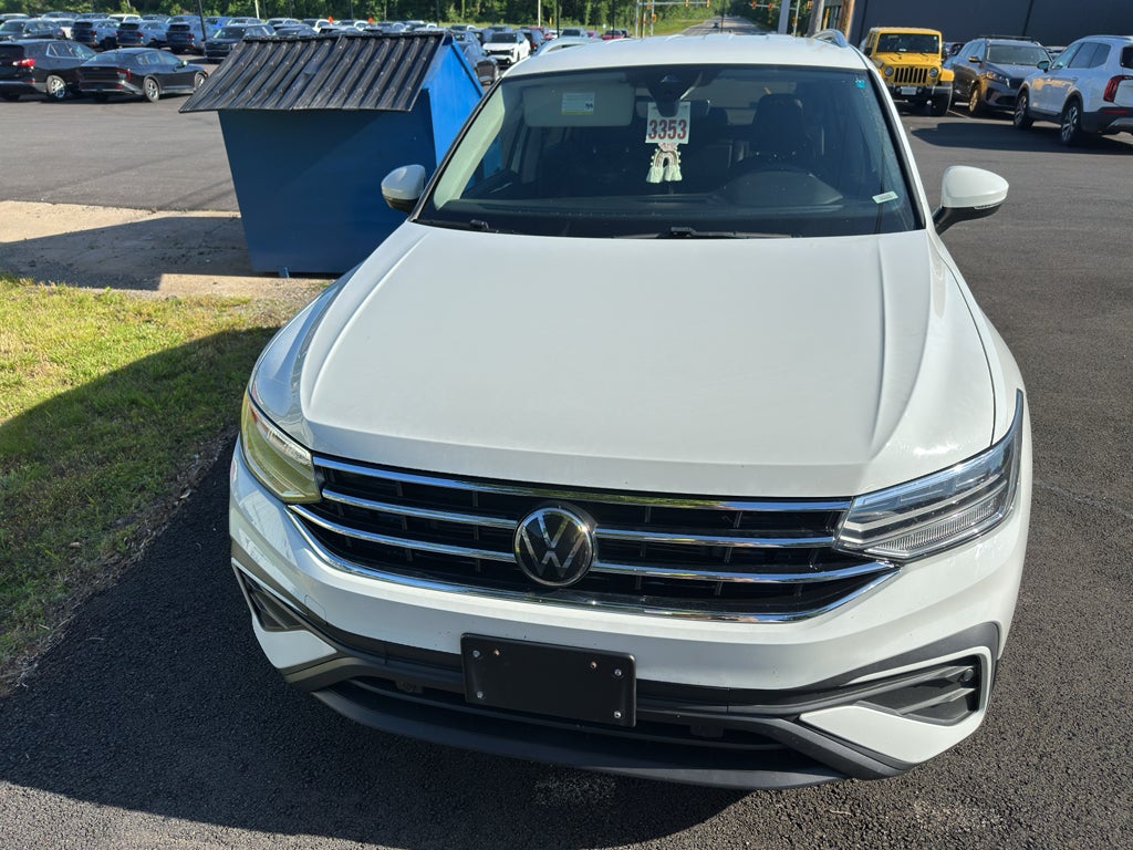 2022 Volkswagen Tiguan SE