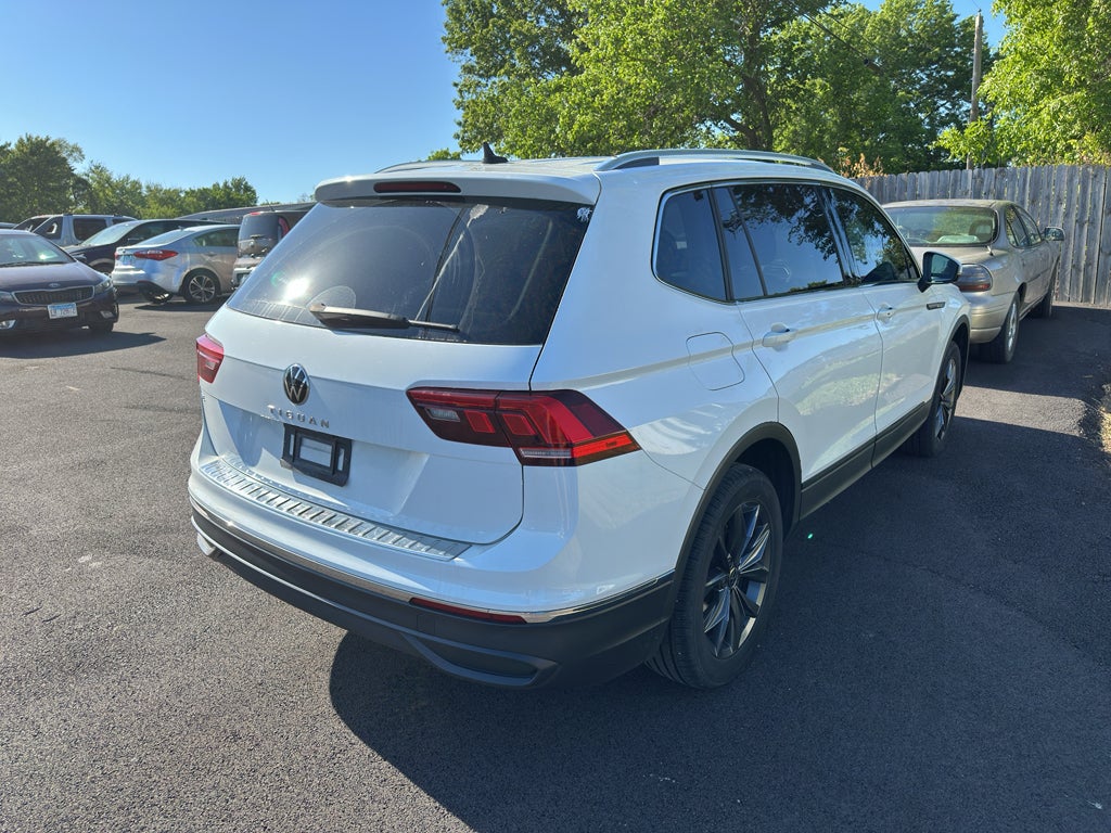 2022 Volkswagen Tiguan SE