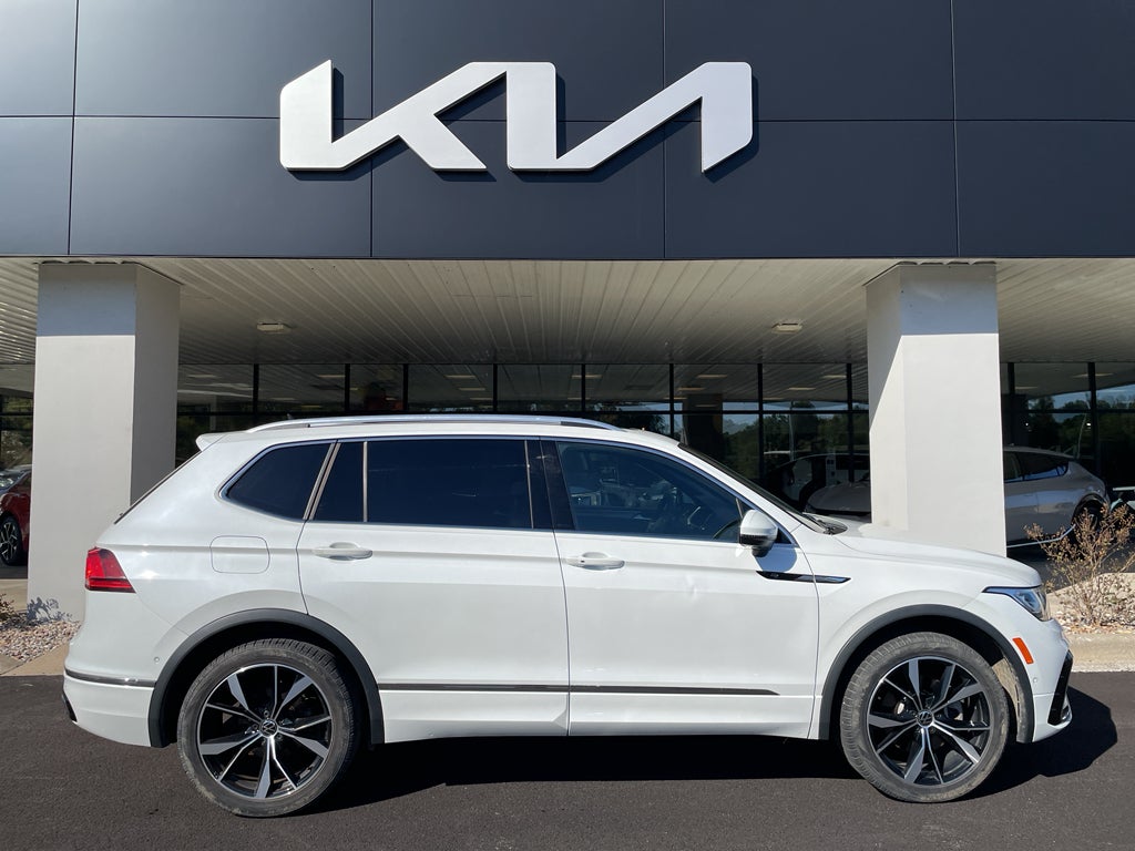 2022 Volkswagen Tiguan SEL R-Line
