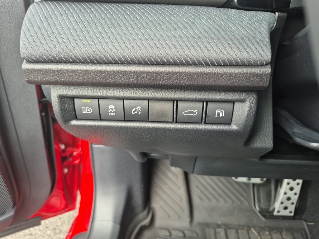 2026 Toyota Camry Hybrid SE
