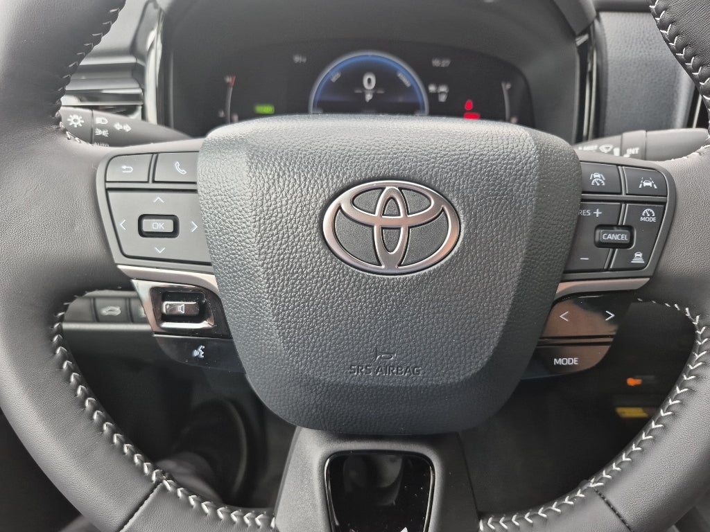 2026 Toyota Camry Hybrid SE