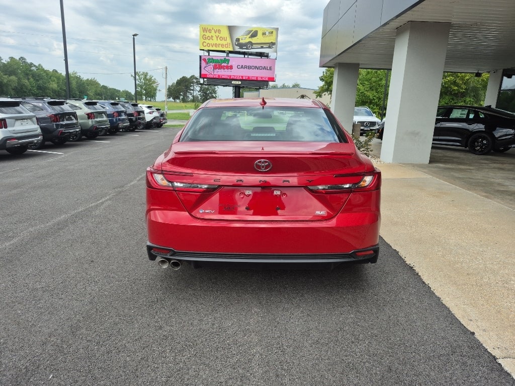 2026 Toyota Camry Hybrid SE