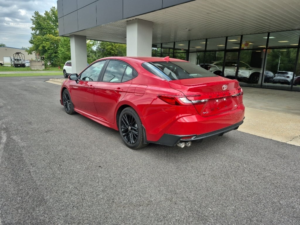 2026 Toyota Camry Hybrid SE