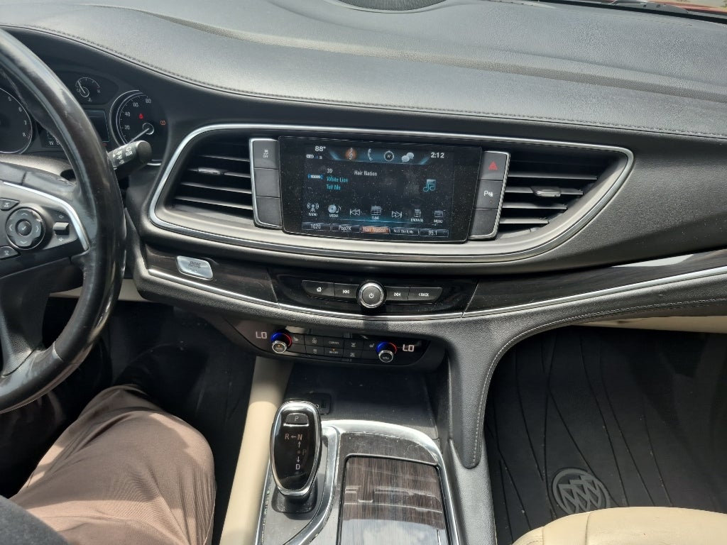 2019 Buick Enclave Essence