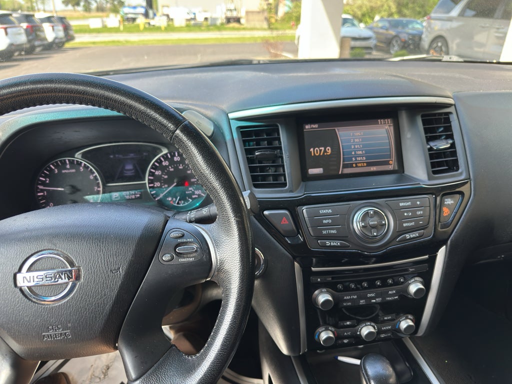 2013 Nissan Pathfinder SV