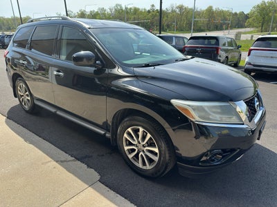 2013 Nissan Pathfinder SV