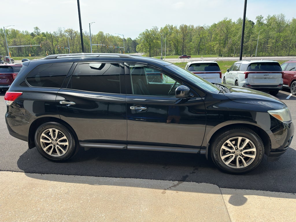 2013 Nissan Pathfinder SV