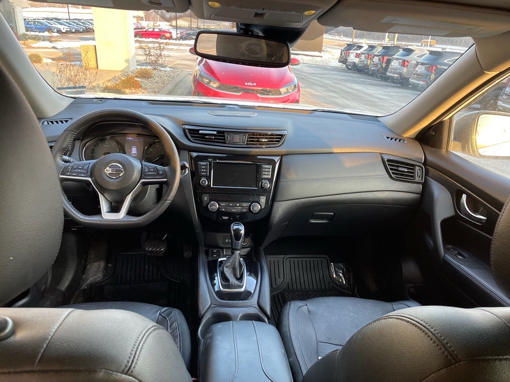 2020 Nissan Rogue SL