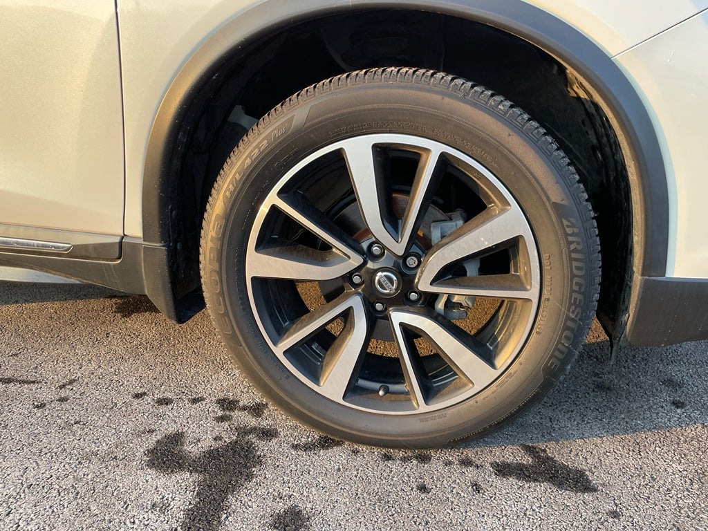 2020 Nissan Rogue SL