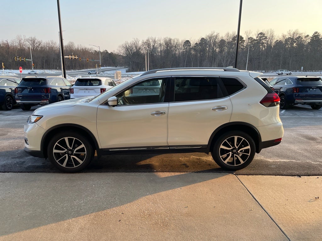 2020 Nissan Rogue SL