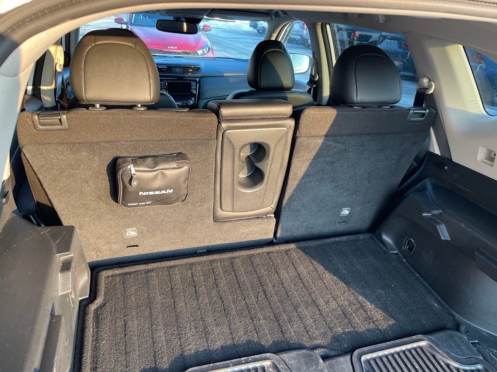 2020 Nissan Rogue SL