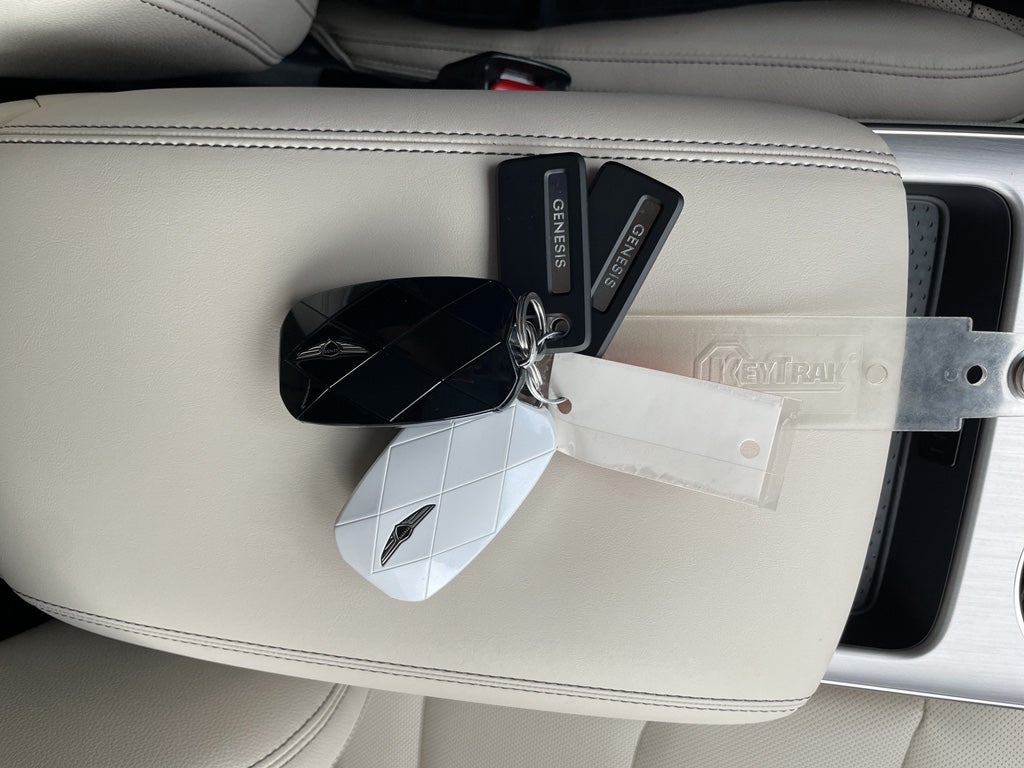 2026 Genesis GV70 2.5T Select