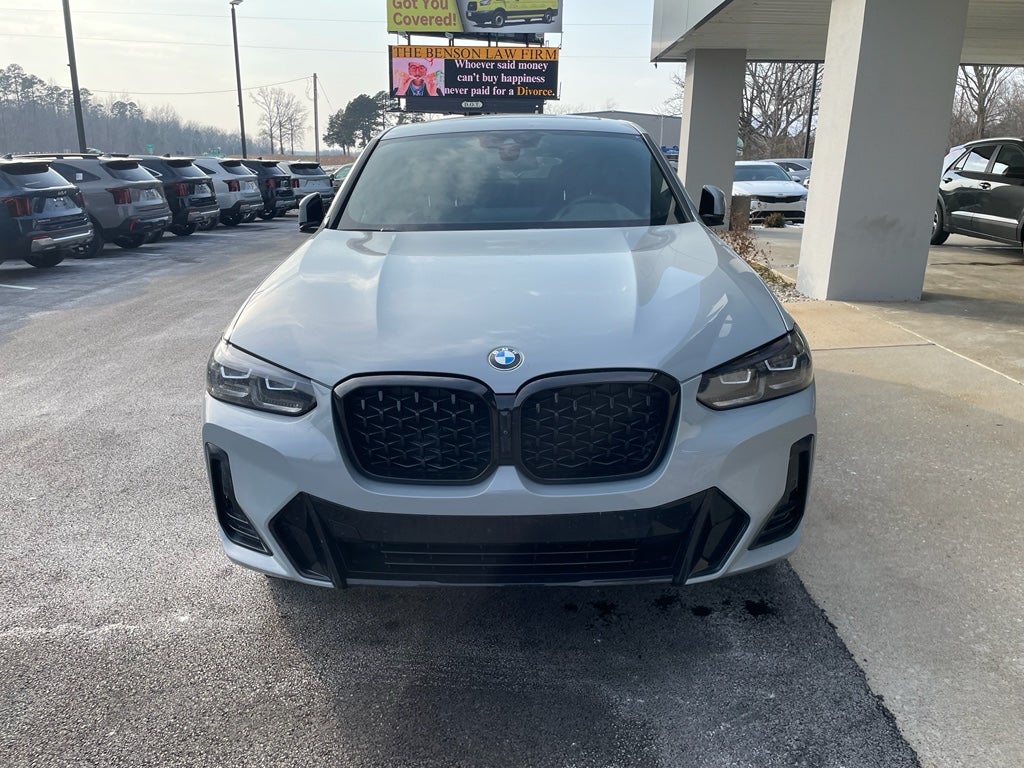 2023 BMW X4 xDrive30i