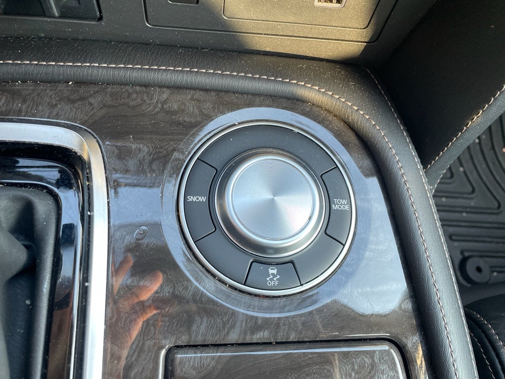 2024 Nissan Armada Platinum