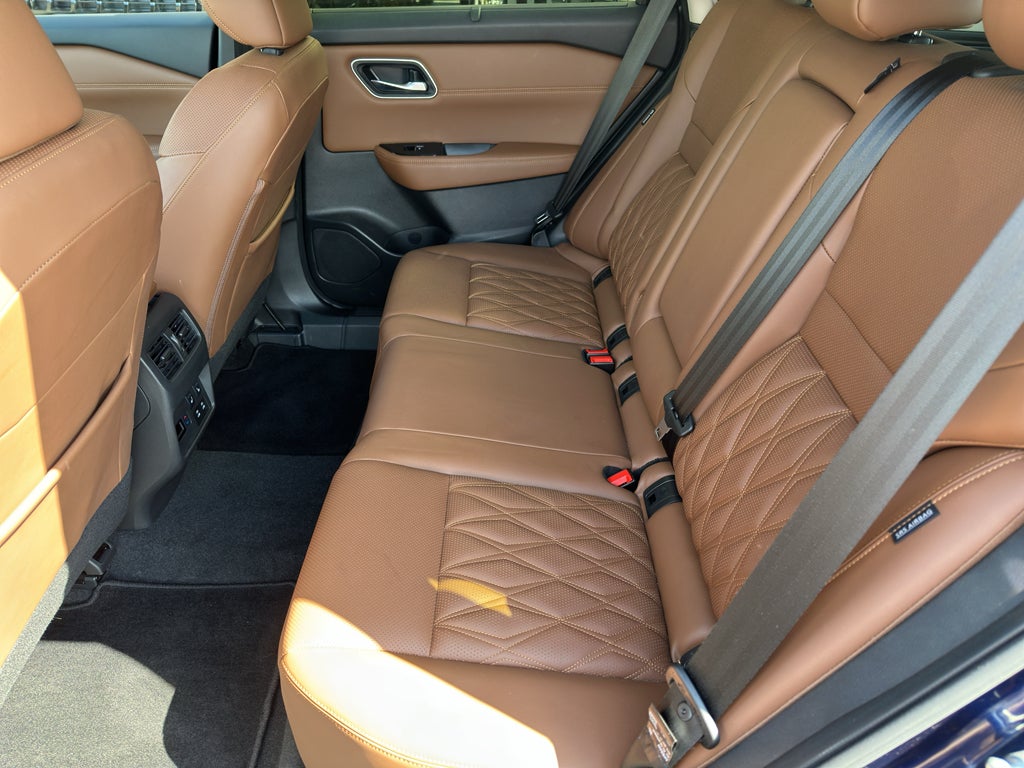 2024 Nissan Rogue Platinum