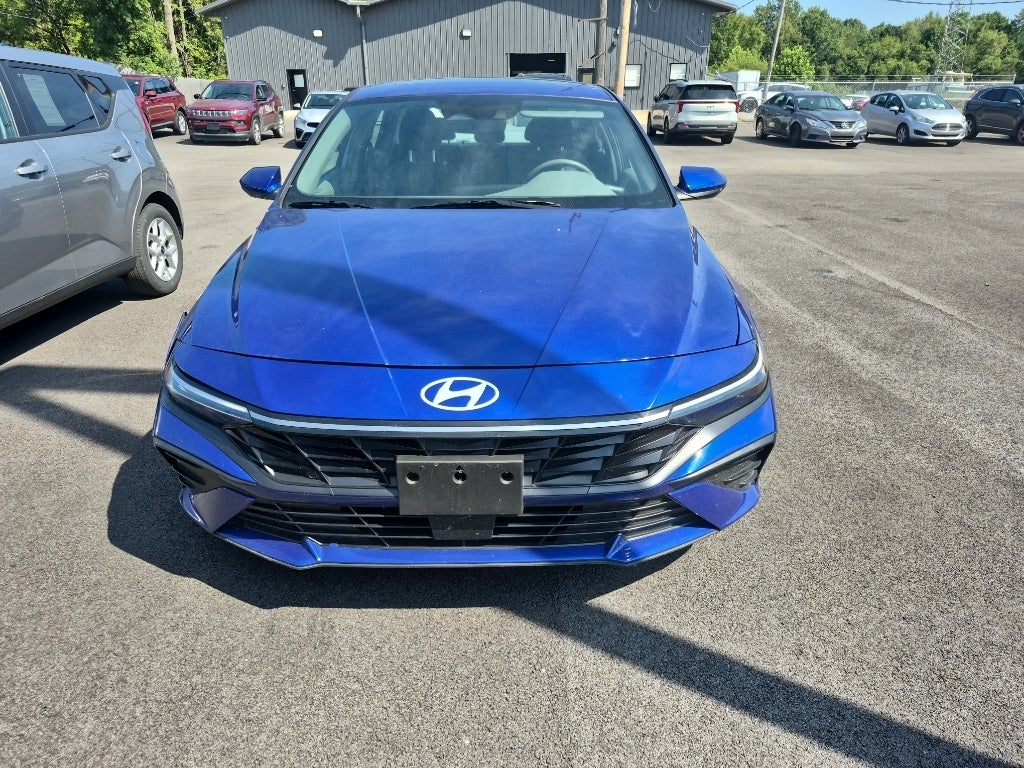 2025 Hyundai Elantra SEL Convenience