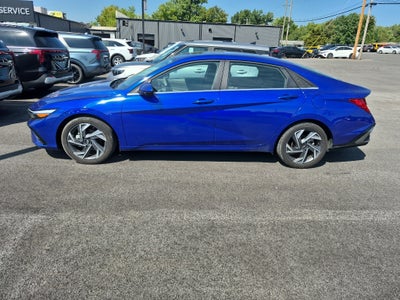 2025 Hyundai Elantra SEL Convenience